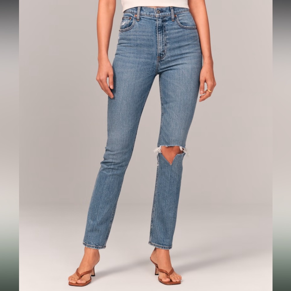 Abercrombie & Fitch The 90’s Slim Straight Ultra High Rise Curve Love NWT
